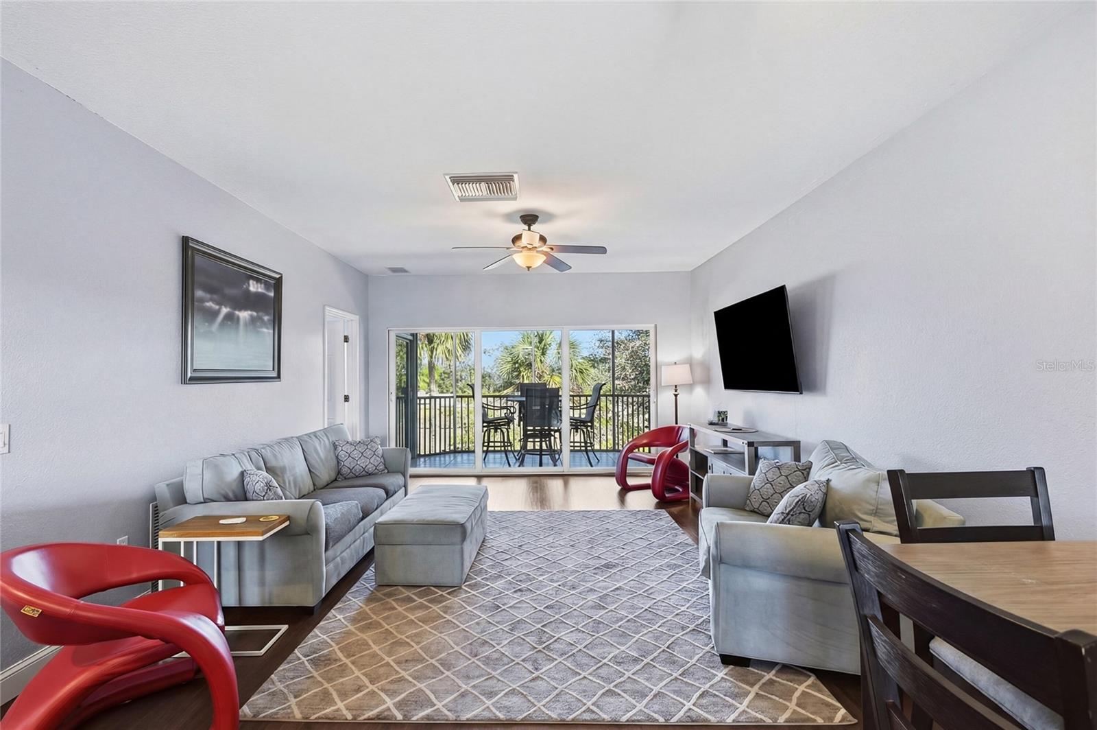 Image 10 of 39 For 3921 Cape Haze Drive 405