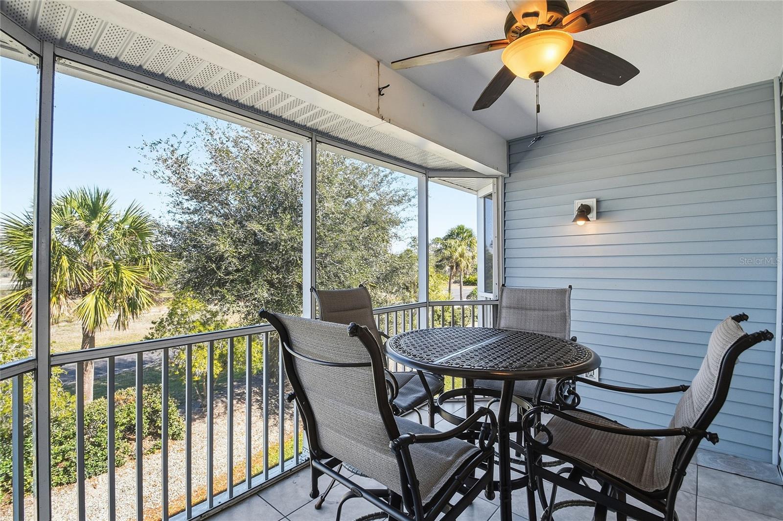 Image 12 of 39 For 3921 Cape Haze Drive 405