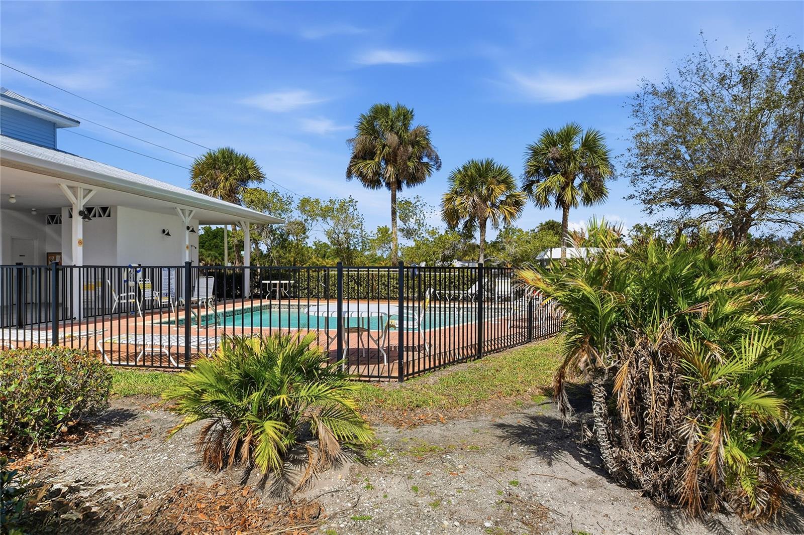 Image 36 of 39 For 3921 Cape Haze Drive 405