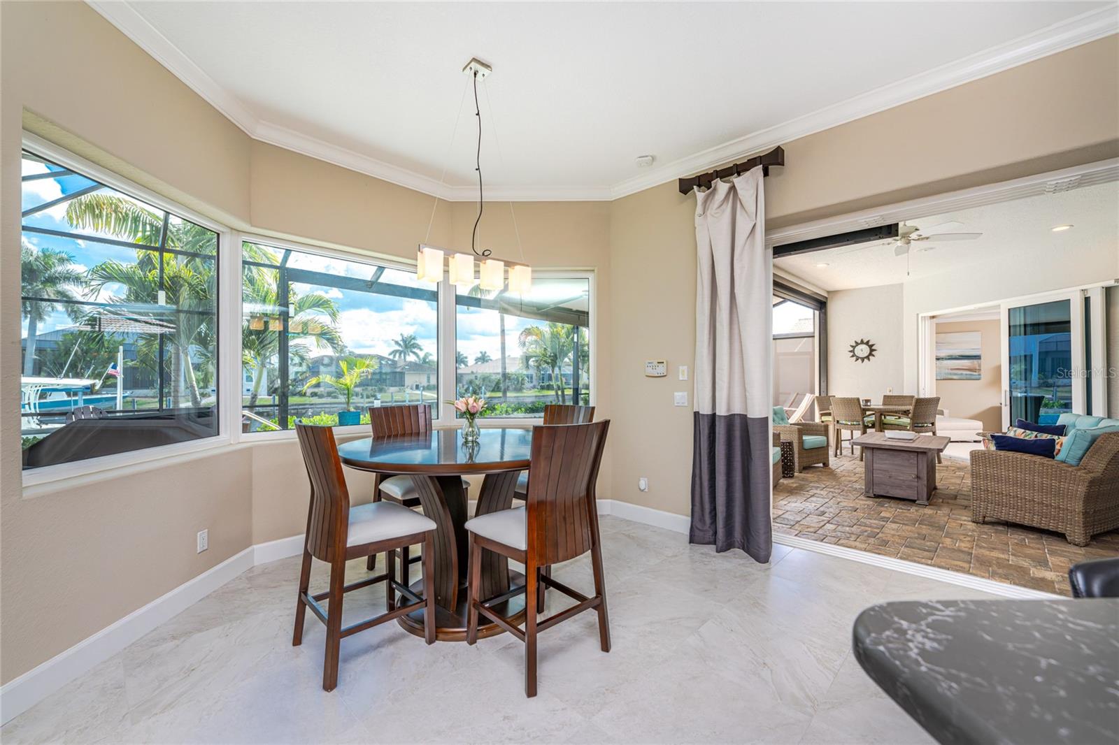 Image 23 of 72 For 3972 La Costa Island Court