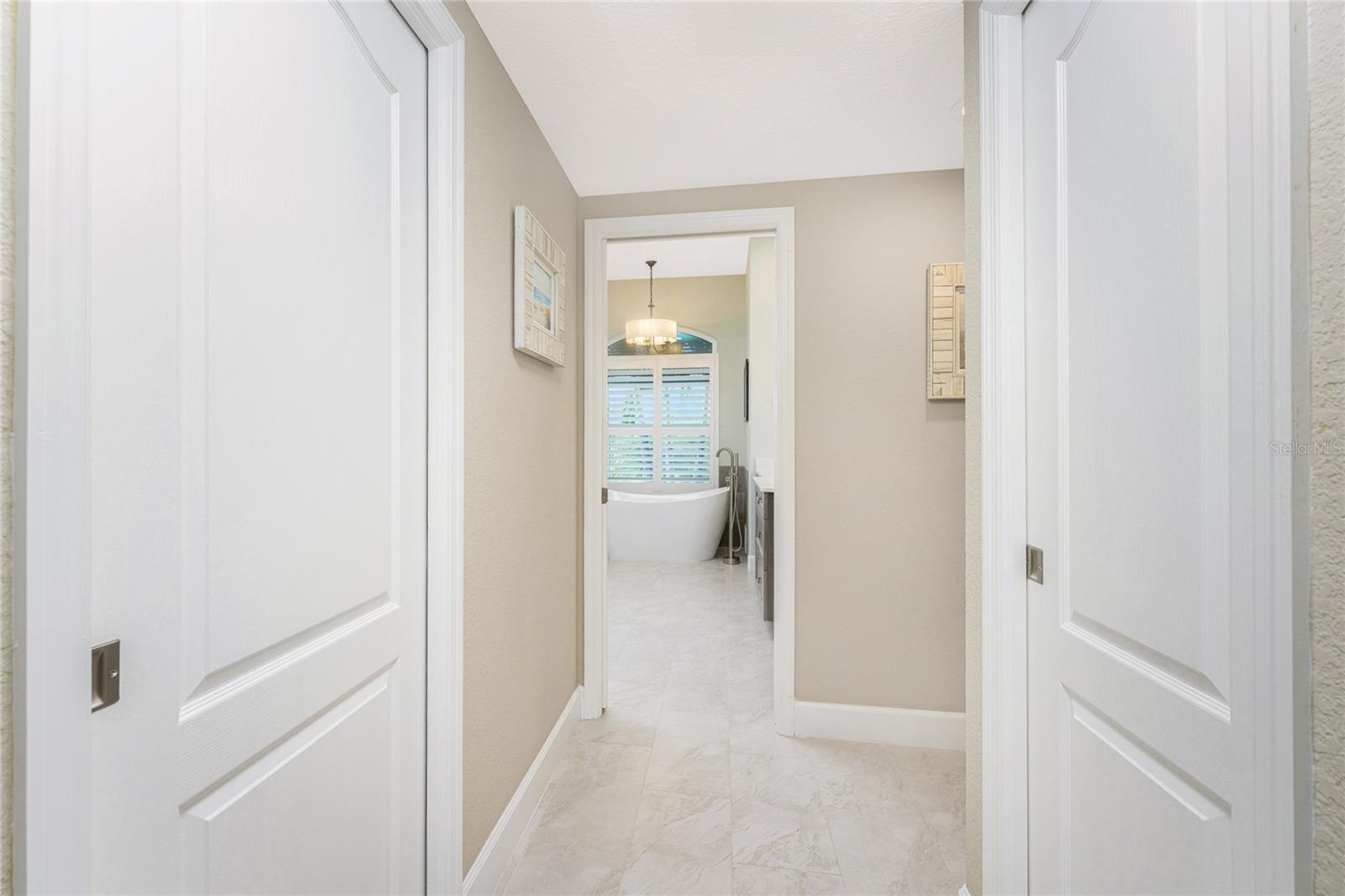 Image 29 of 72 For 3972 La Costa Island Court