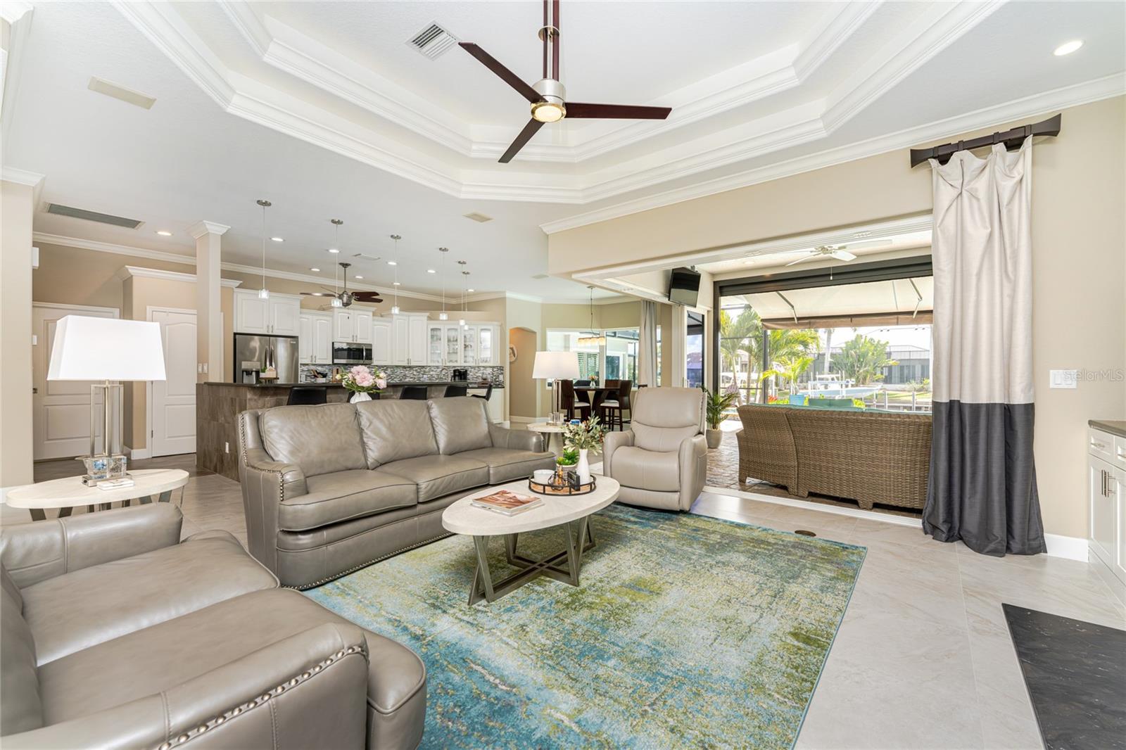 Image 9 of 72 For 3972 La Costa Island Court