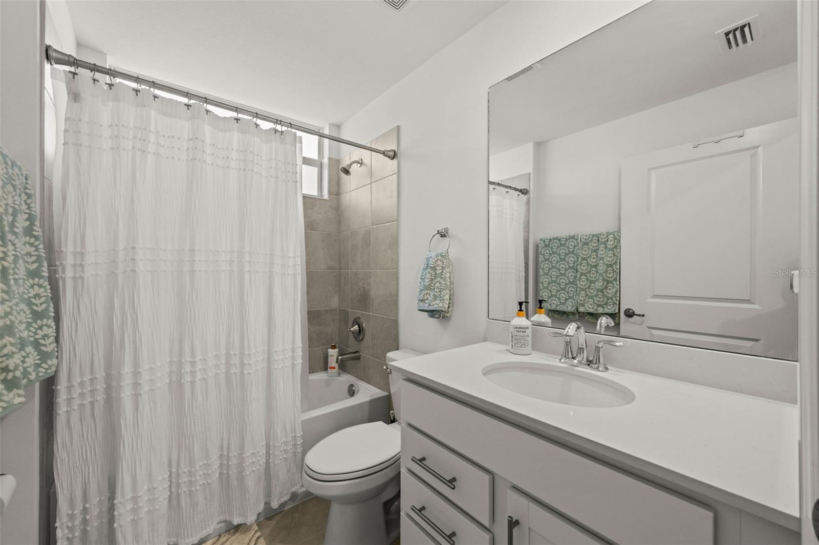 Image 17 of 45 For 15205 Bluffton Lane 1016