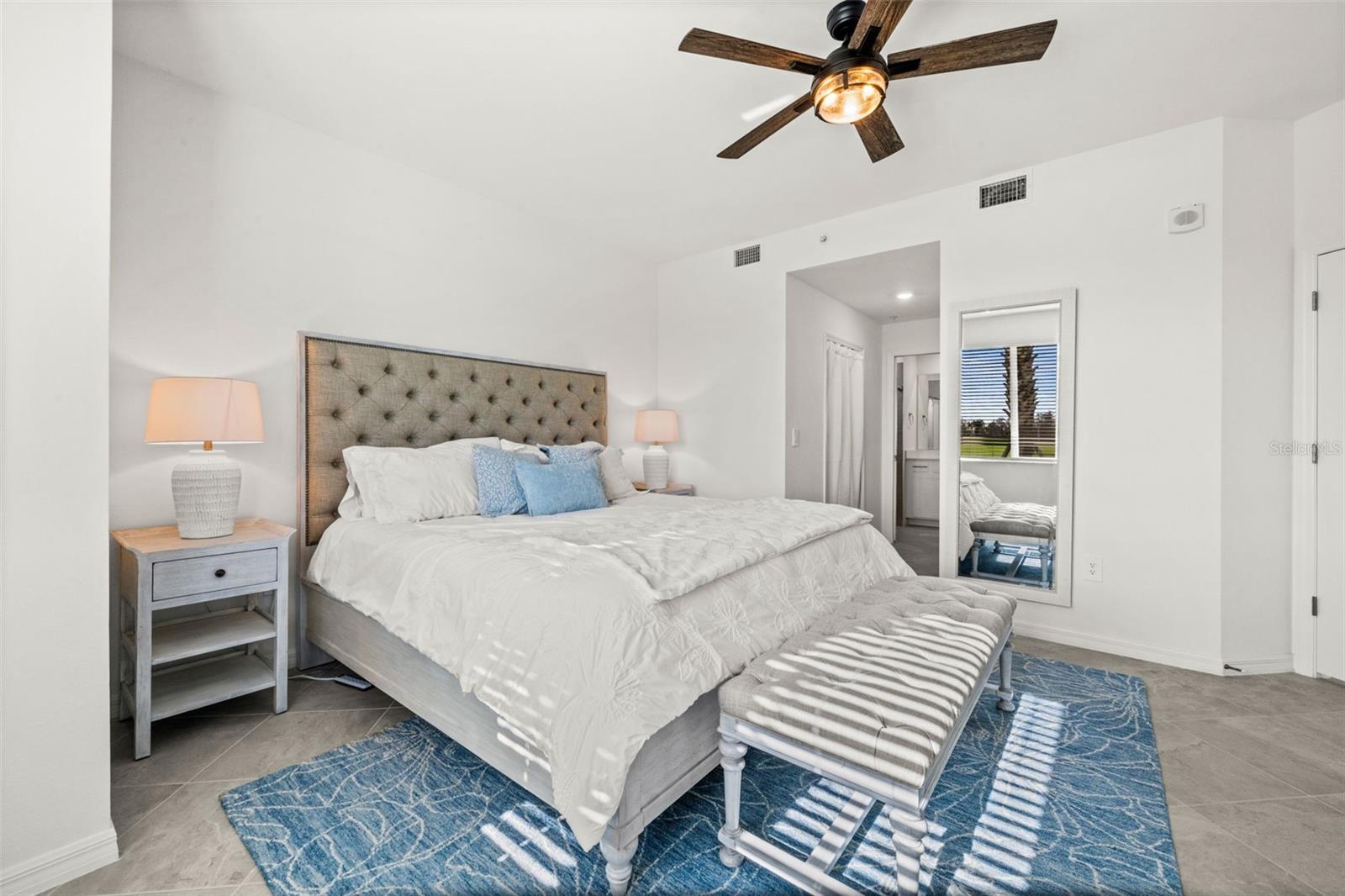 Image 19 of 45 For 15205 Bluffton Lane 1016