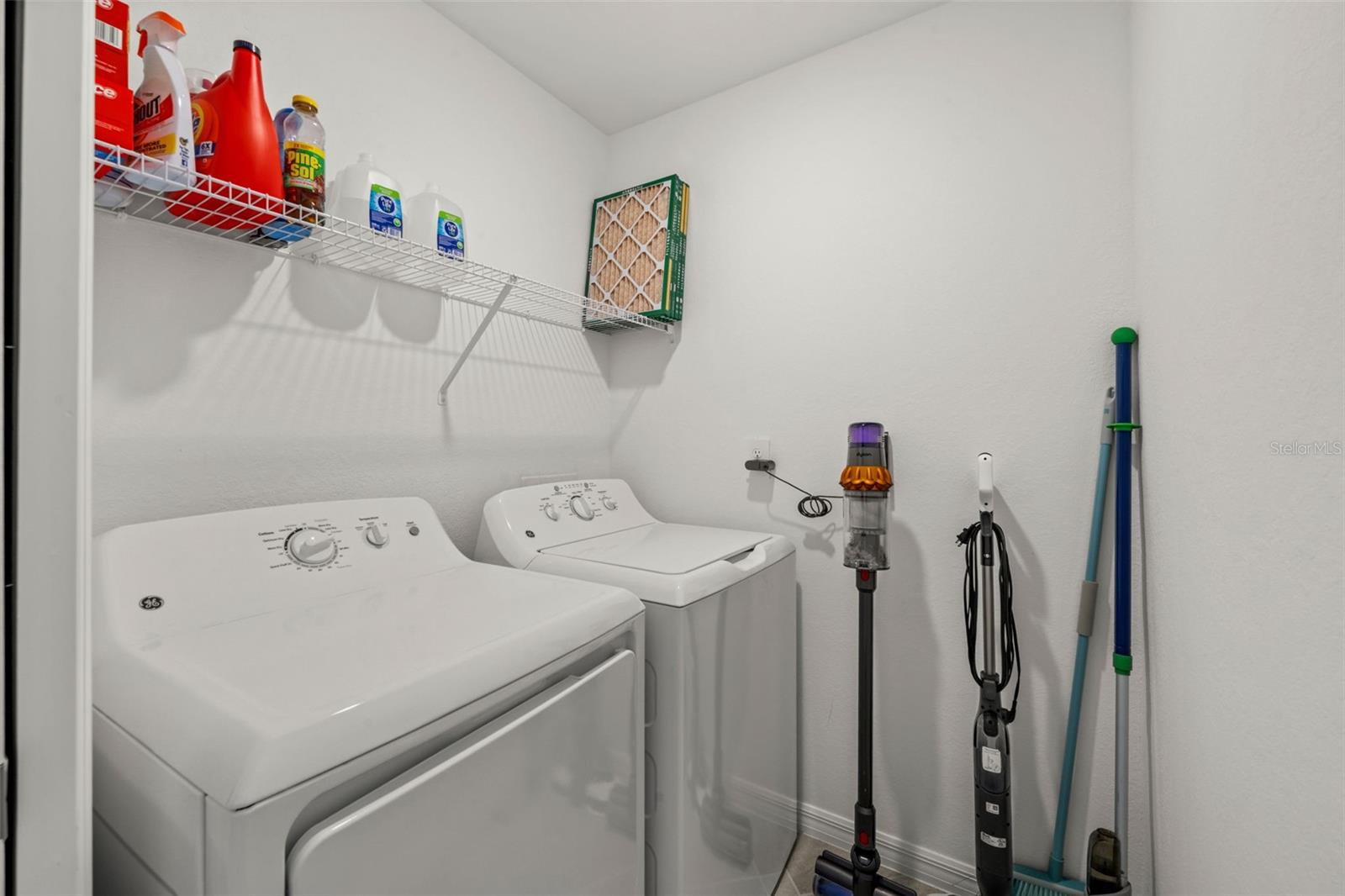 Image 24 of 45 For 15205 Bluffton Lane 1016