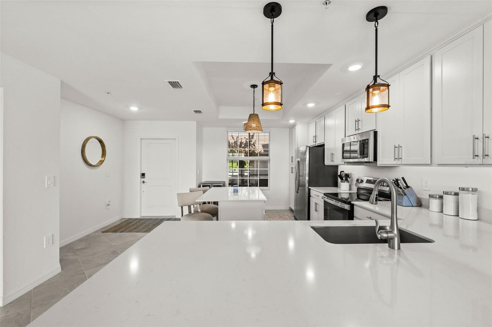 Image 5 of 45 For 15205 Bluffton Lane 1016