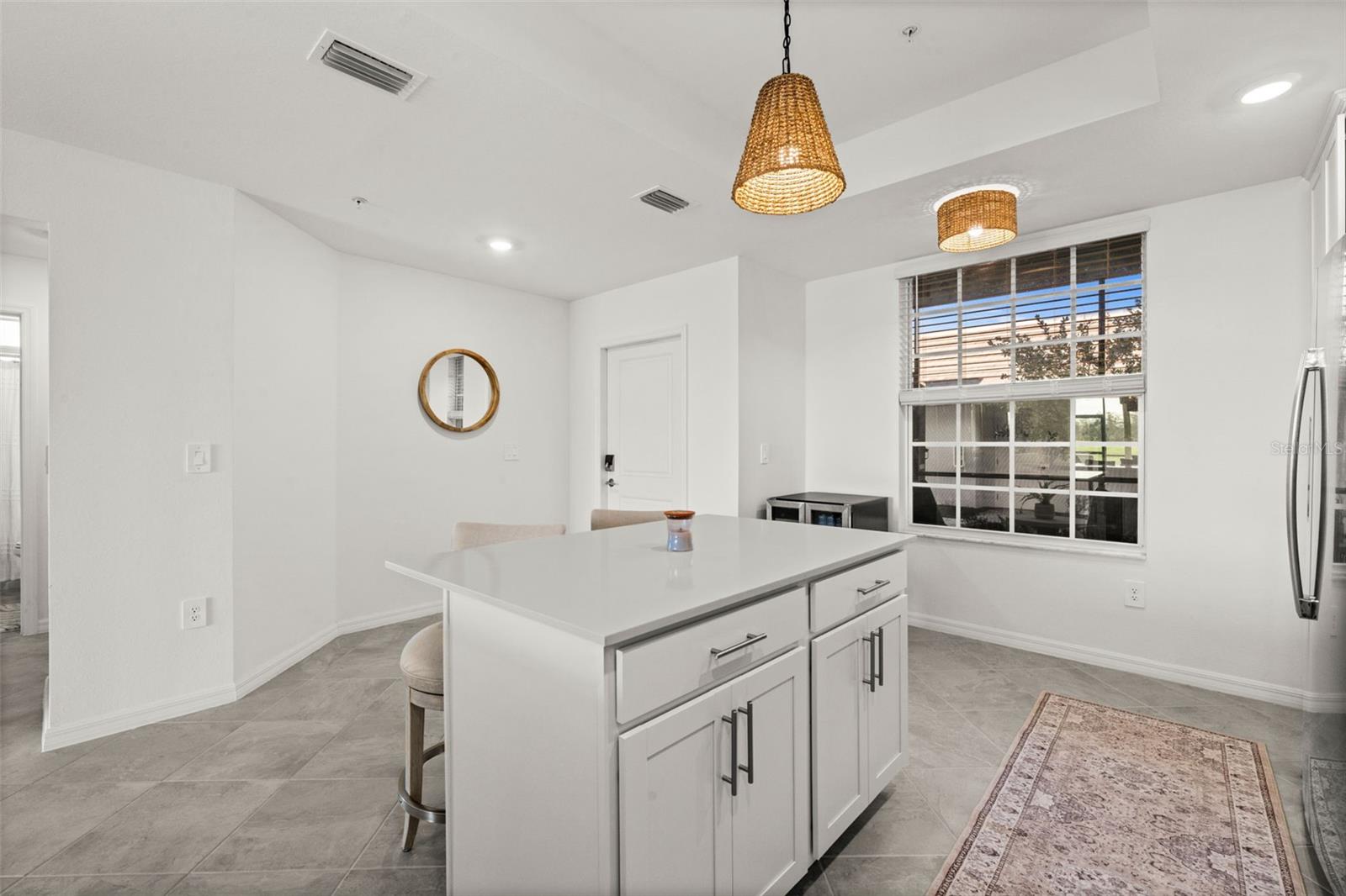 Image 8 of 45 For 15205 Bluffton Lane 1016