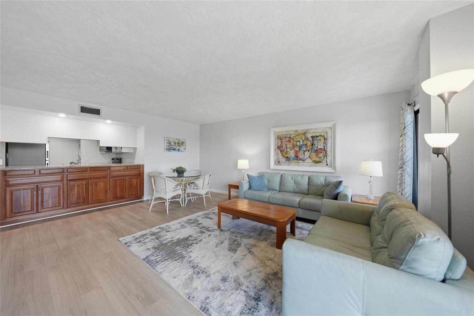 Image 11 of 24 For 25188 Marion Avenue F403