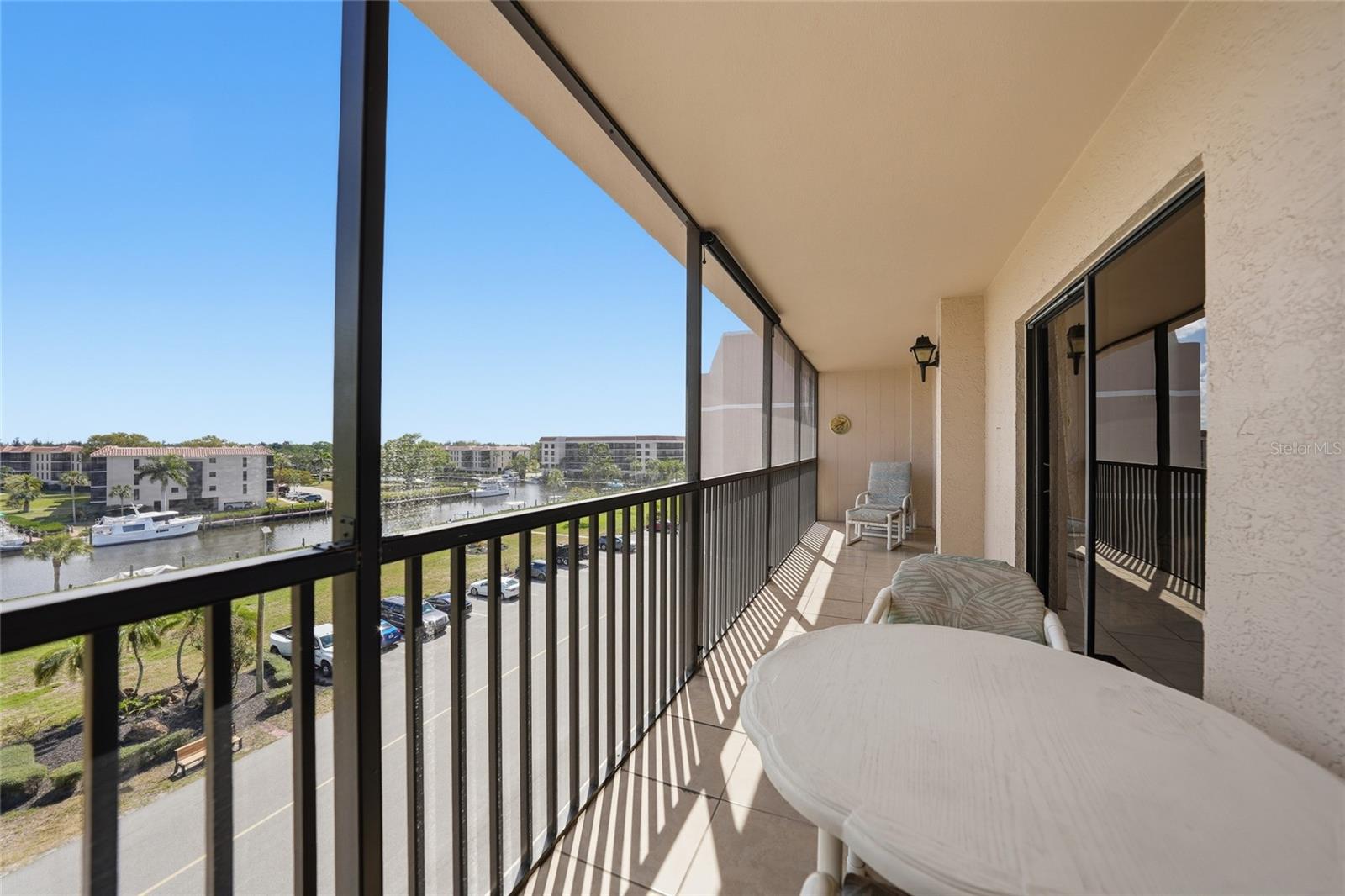 Image 13 of 24 For 25188 Marion Avenue F403