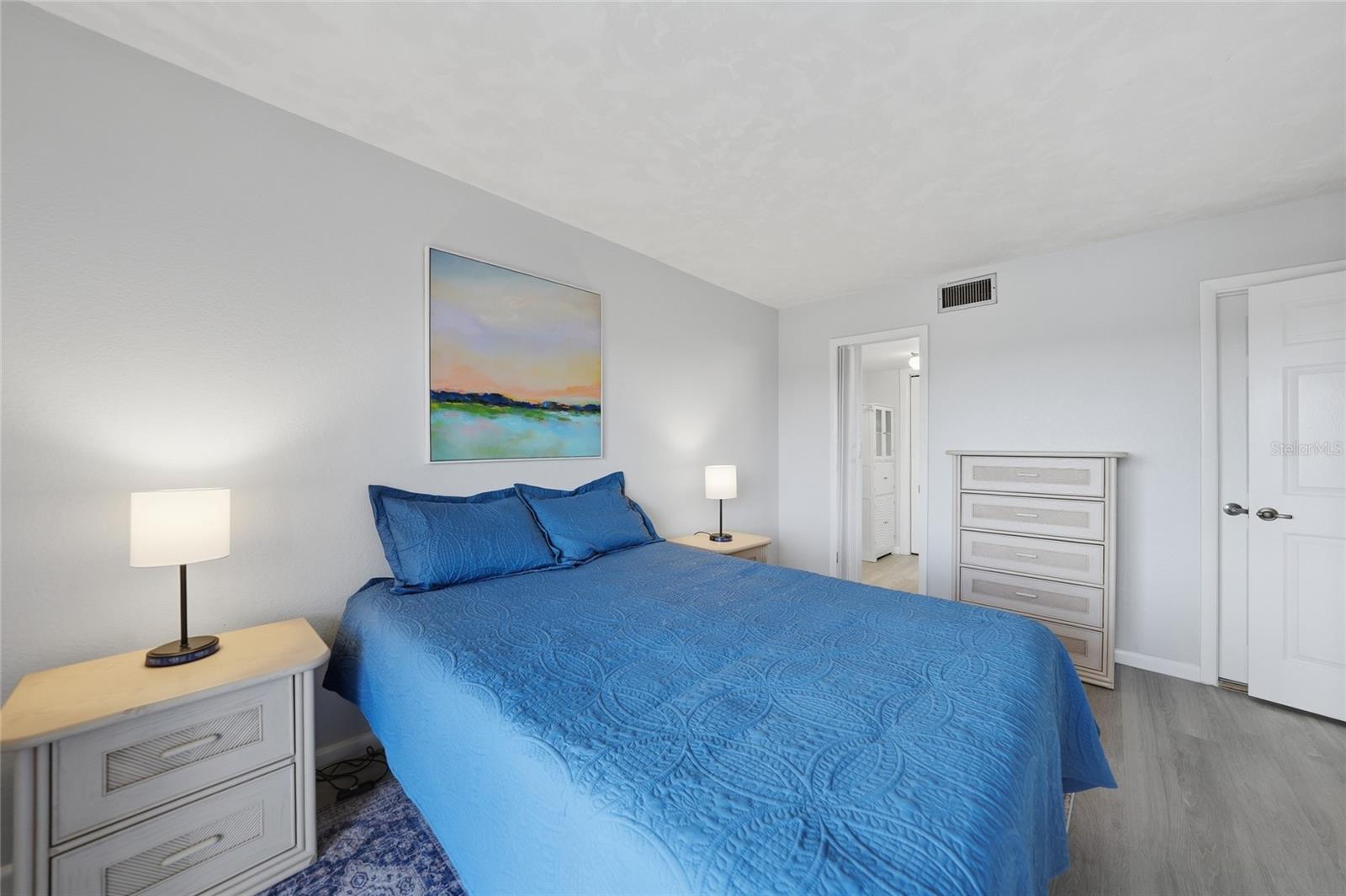 Image 16 of 24 For 25188 Marion Avenue F403