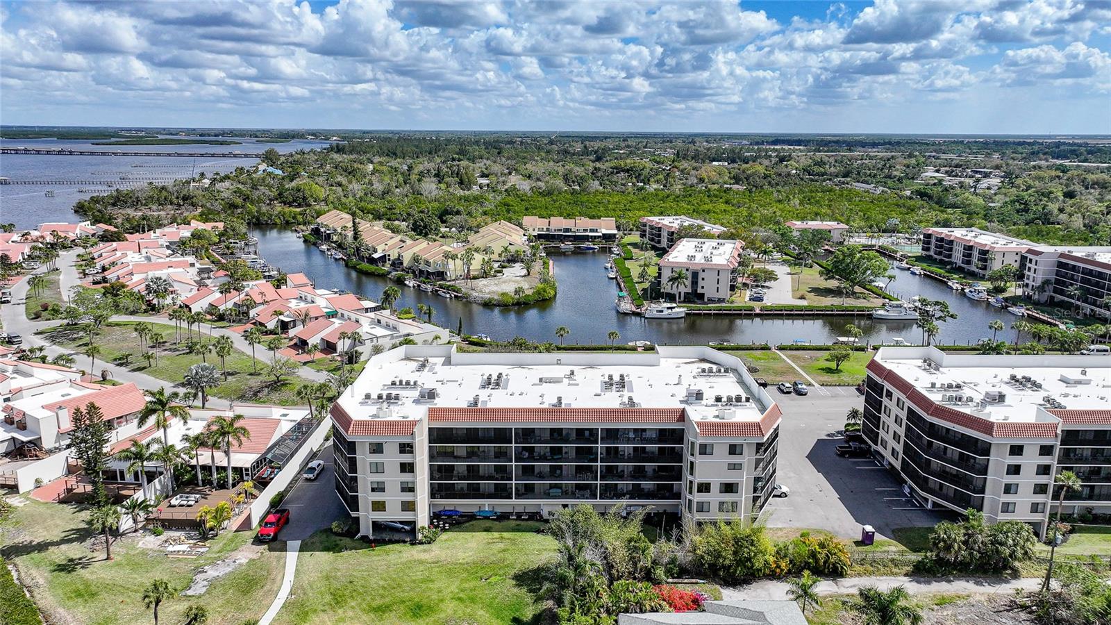 Image 2 of 24 For 25188 Marion Avenue F403