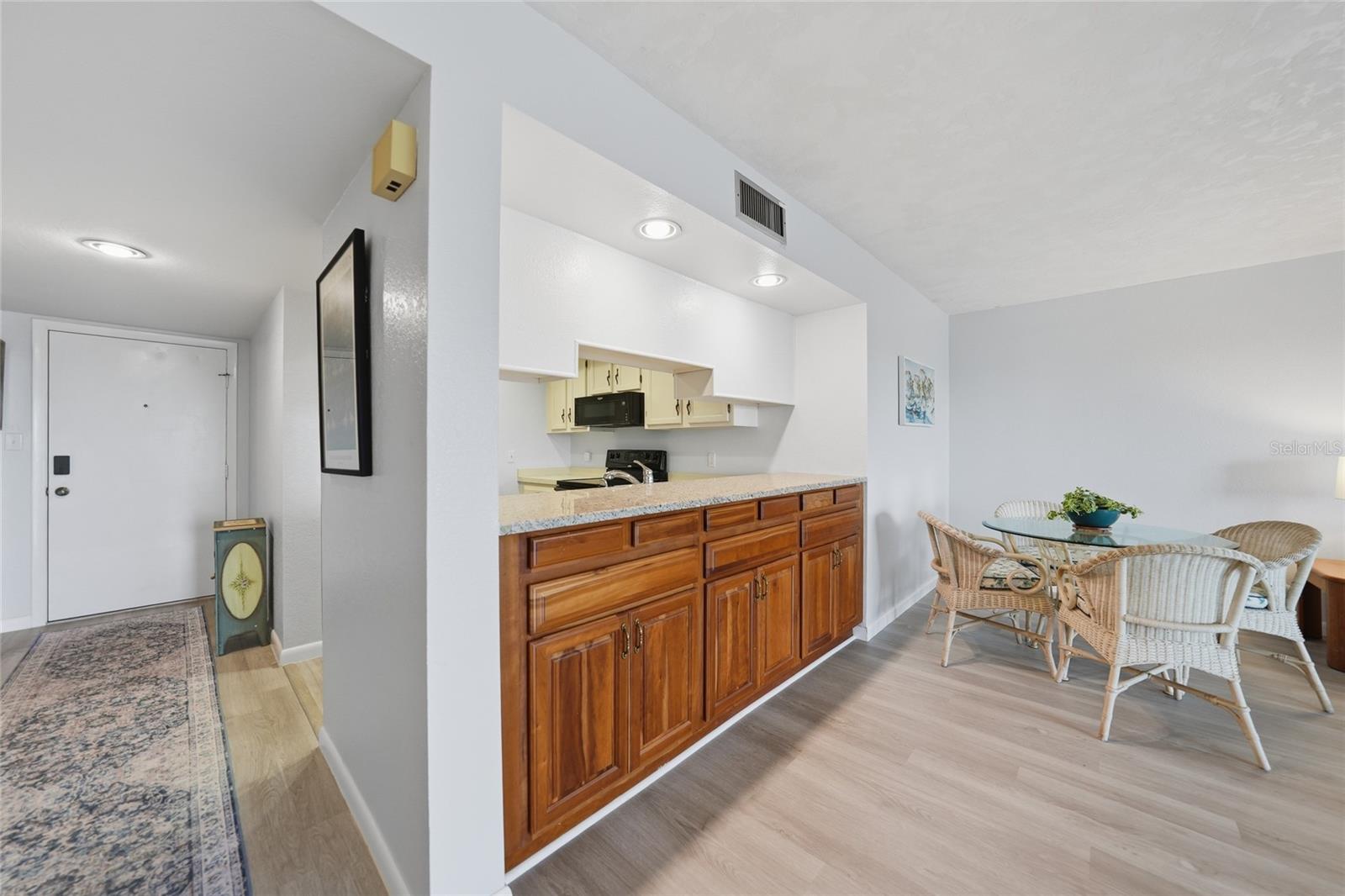 Image 7 of 24 For 25188 Marion Avenue F403