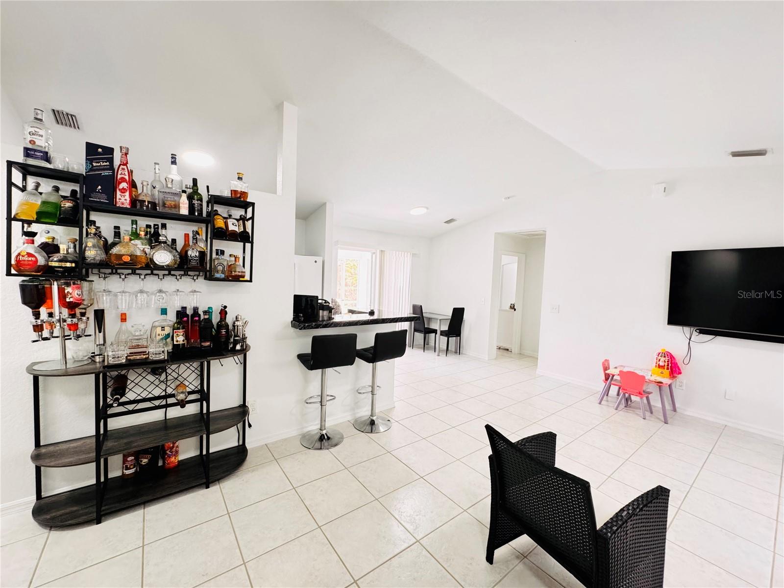 Image 18 of 42 For 4684 Kenvil Drive