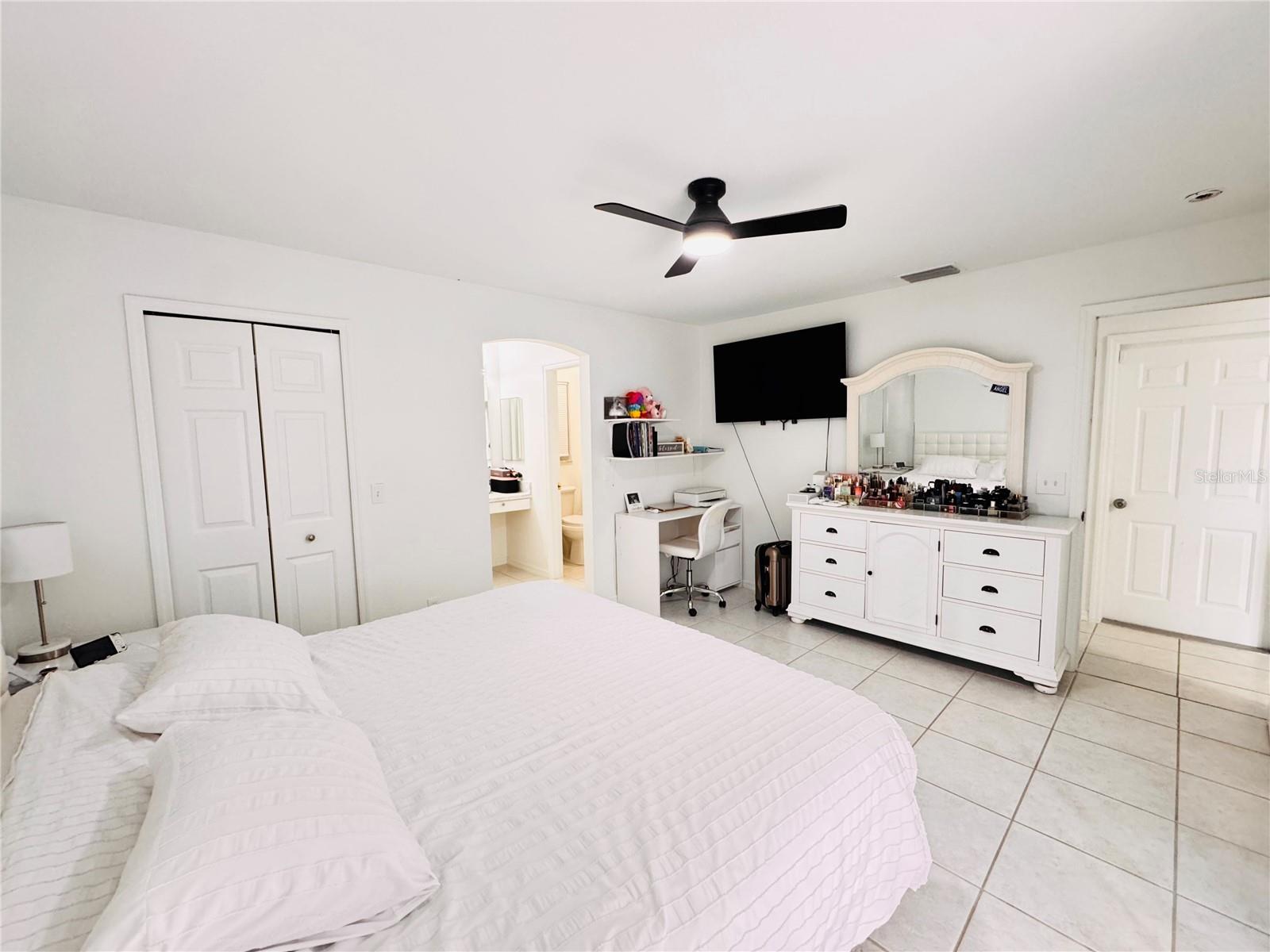 Image 5 of 42 For 4684 Kenvil Drive