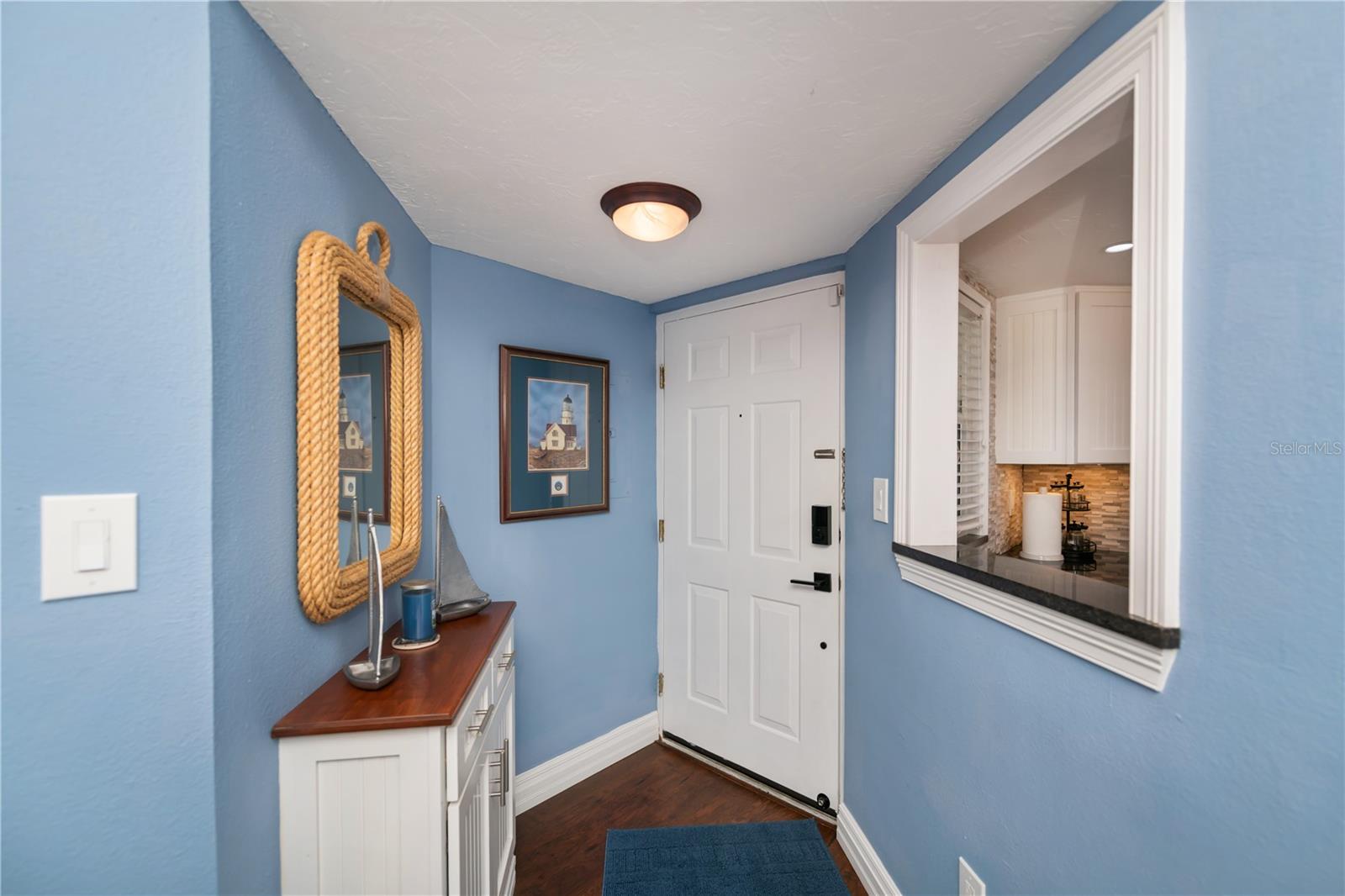 Image 11 of 66 For 19505 Quesada Avenue H101