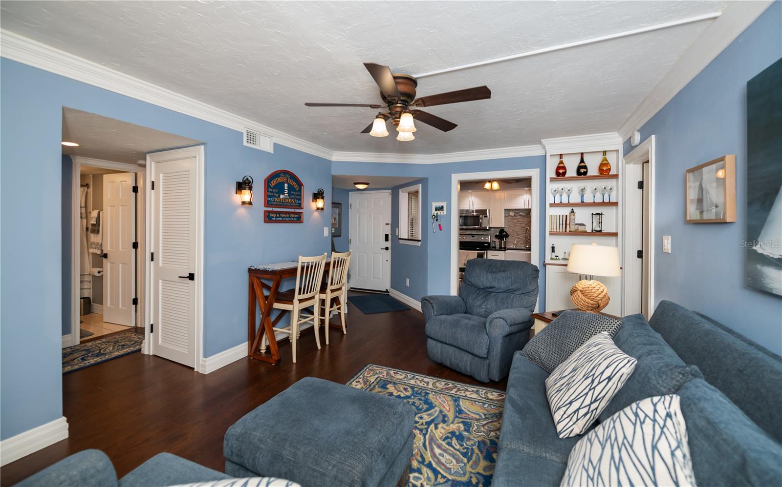 Image 17 of 66 For 19505 Quesada Avenue H101