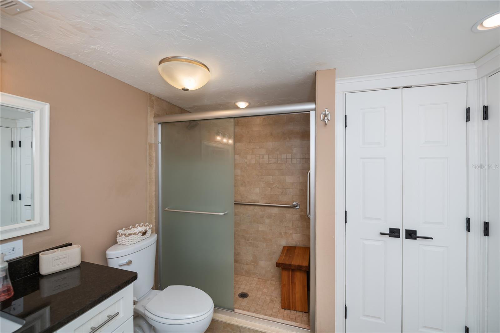 Image 32 of 66 For 19505 Quesada Avenue H101