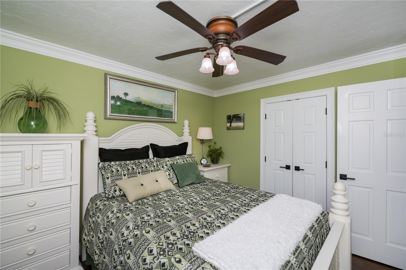 Image 39 of 66 For 19505 Quesada Avenue H101