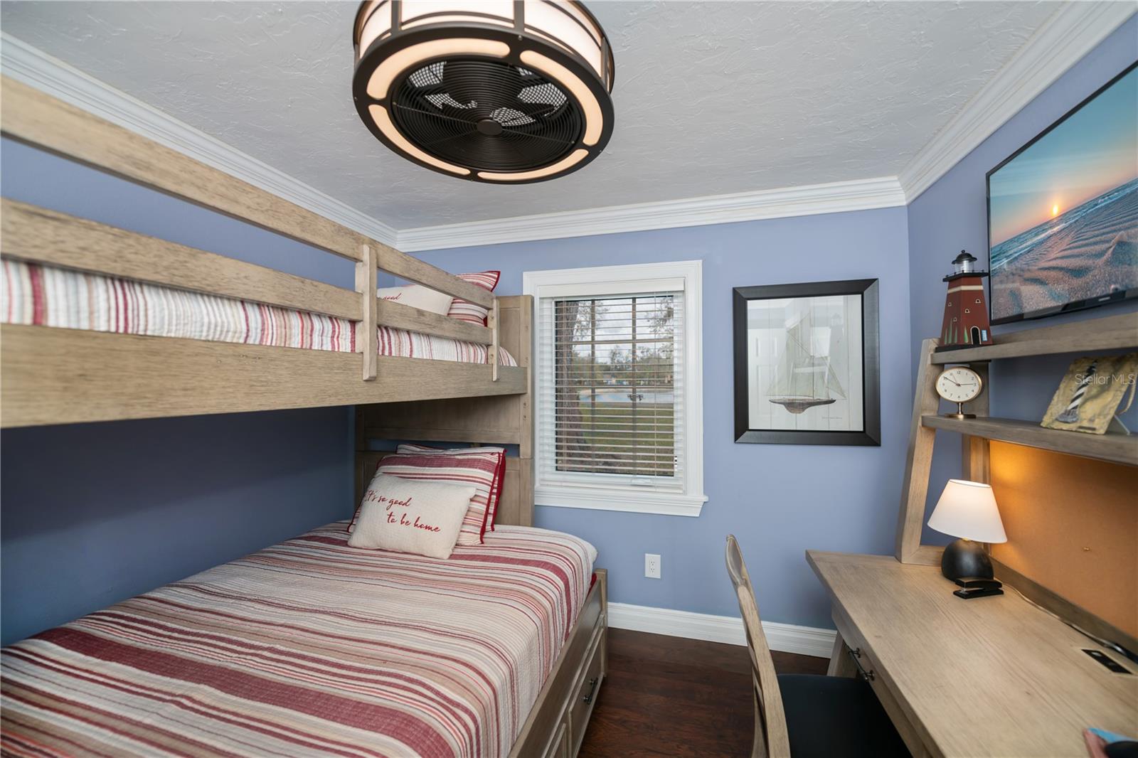 Image 43 of 66 For 19505 Quesada Avenue H101