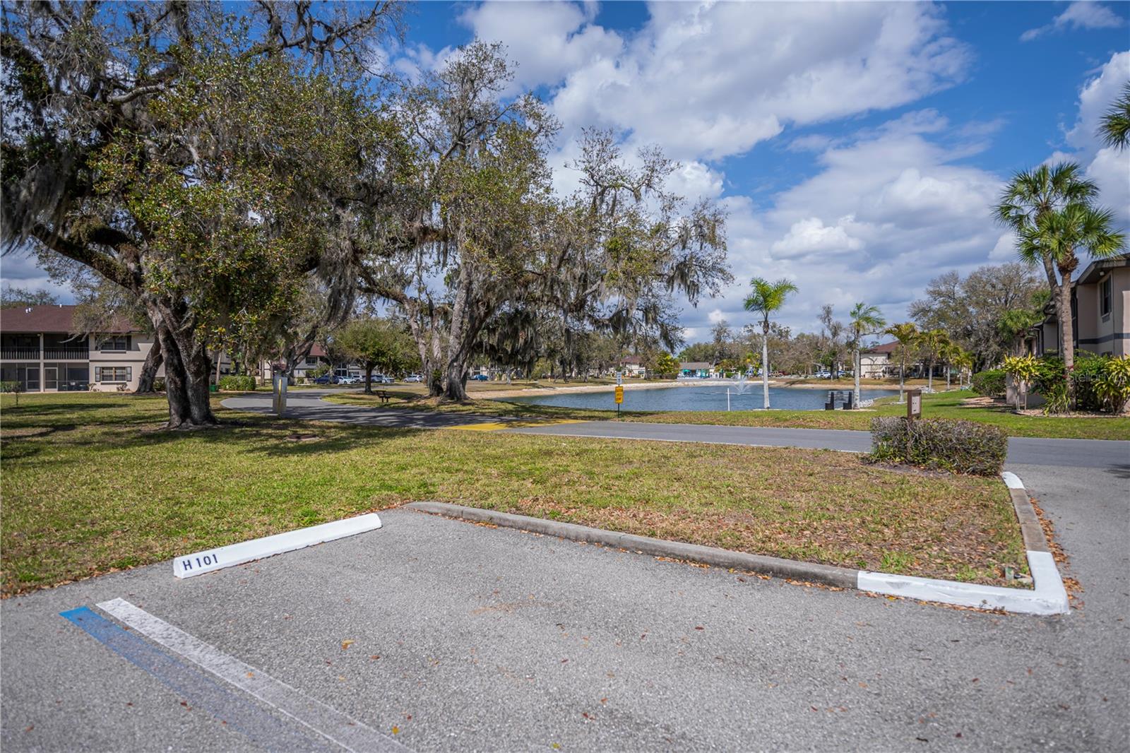 Image 51 of 66 For 19505 Quesada Avenue H101