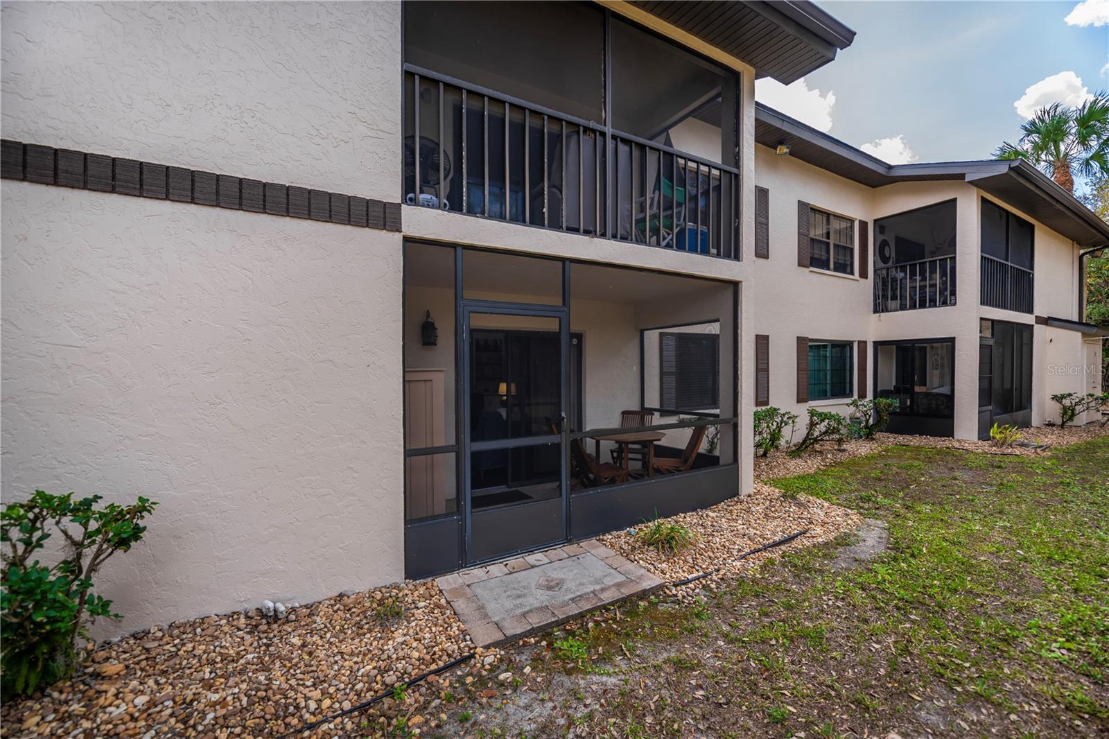 Image 53 of 66 For 19505 Quesada Avenue H101