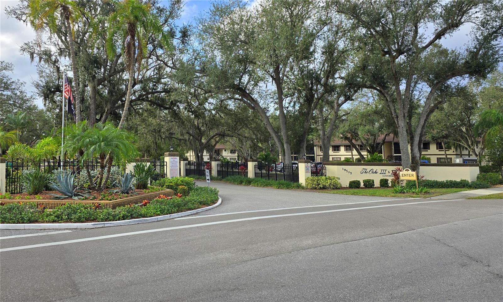 Image 61 of 66 For 19505 Quesada Avenue H101