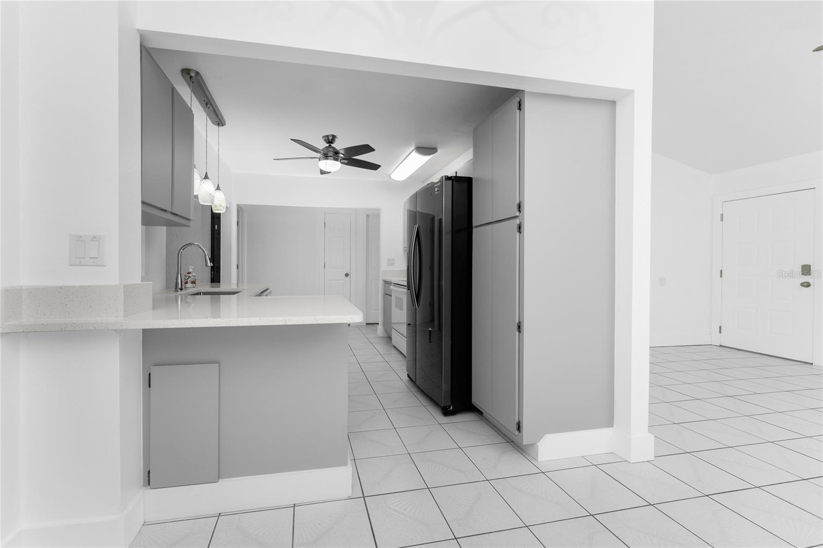 Image 11 of 75 For 1461 Alton Road