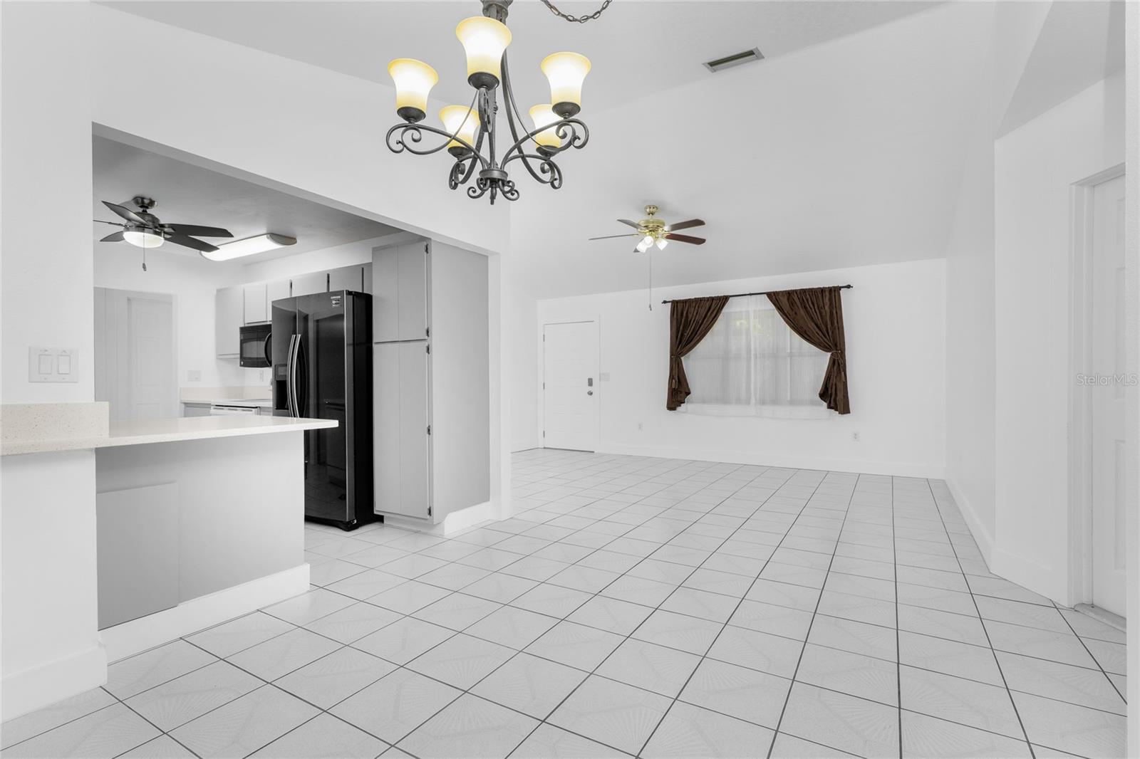 Image 12 of 75 For 1461 Alton Road