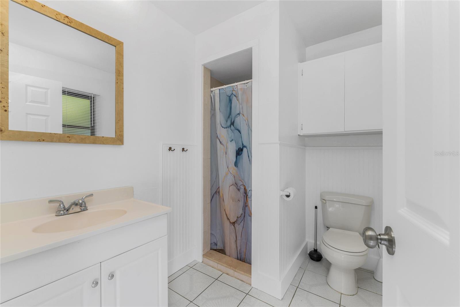 Image 26 of 75 For 1461 Alton Road