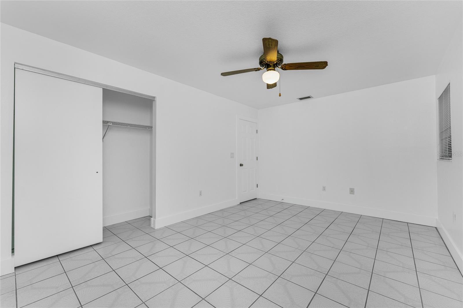 Image 30 of 75 For 1461 Alton Road