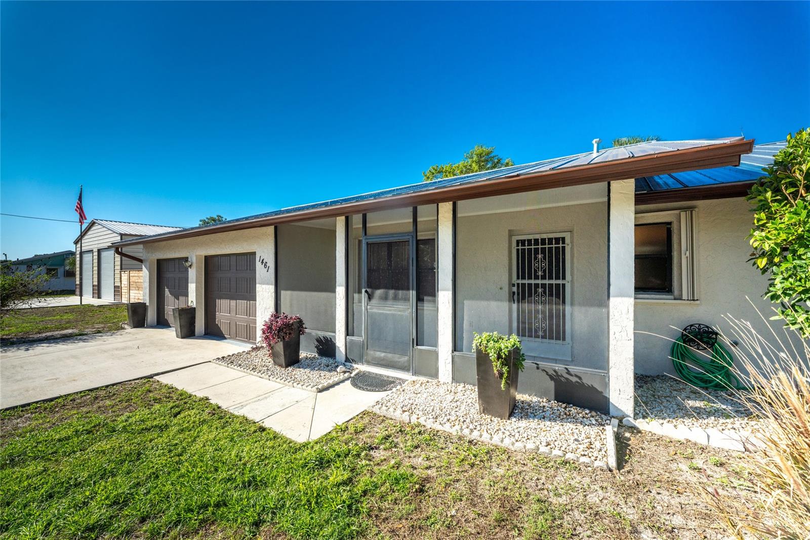 Image 4 of 75 For 1461 Alton Road