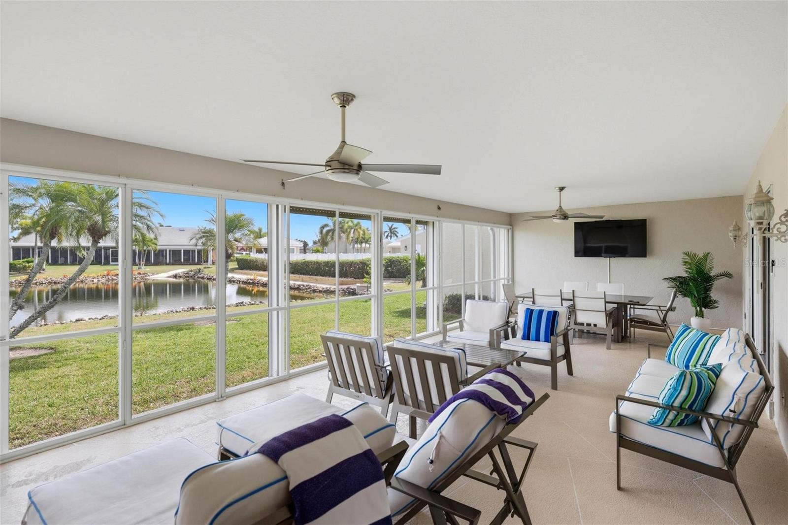 Image 45 of 69 For 2521 Marion Avenue 311