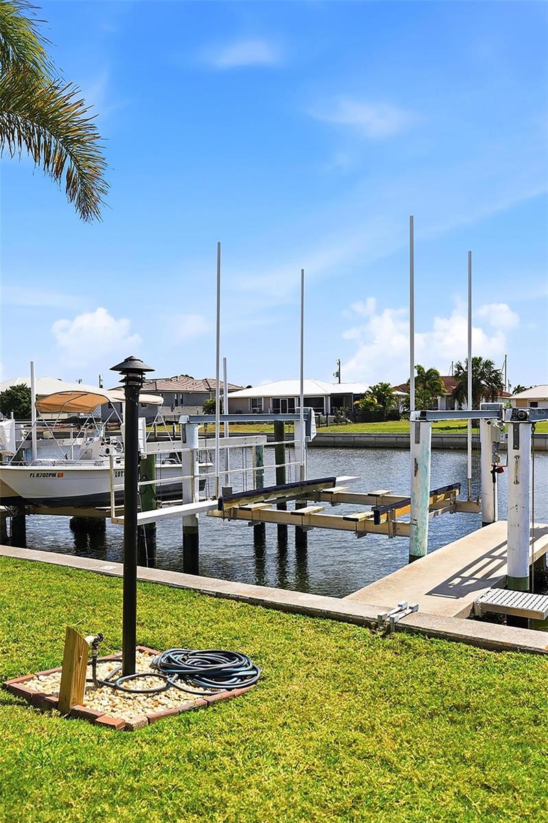 Image 52 of 69 For 2521 Marion Avenue 311