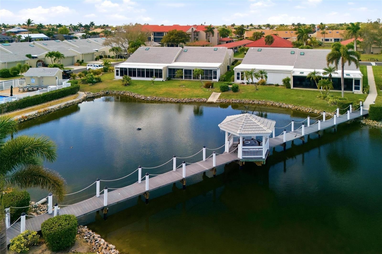 Image 58 of 69 For 2521 Marion Avenue 311