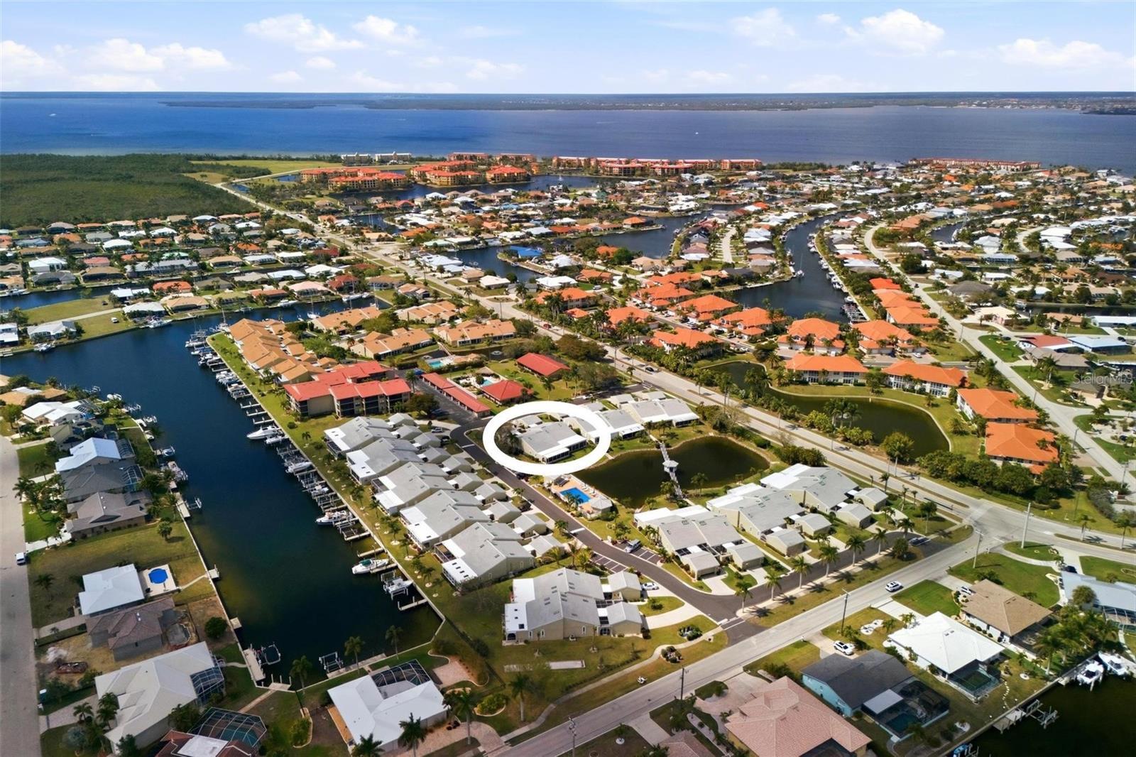 Image 62 of 69 For 2521 Marion Avenue 311