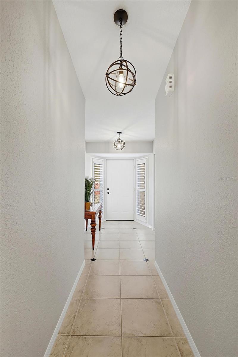 Image 9 of 69 For 2521 Marion Avenue 311