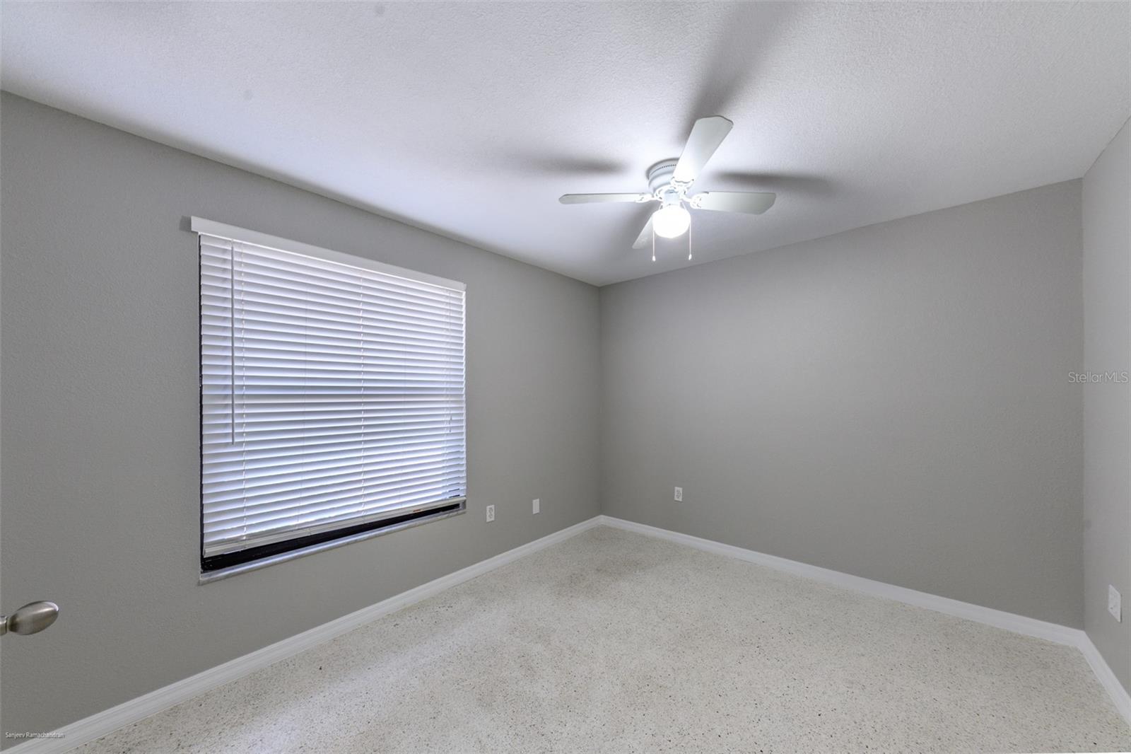 Image 19 of 48 For 2429 Aqui Esta Dr