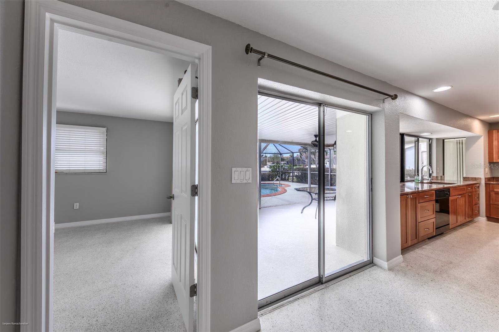 Image 21 of 48 For 2429 Aqui Esta Dr