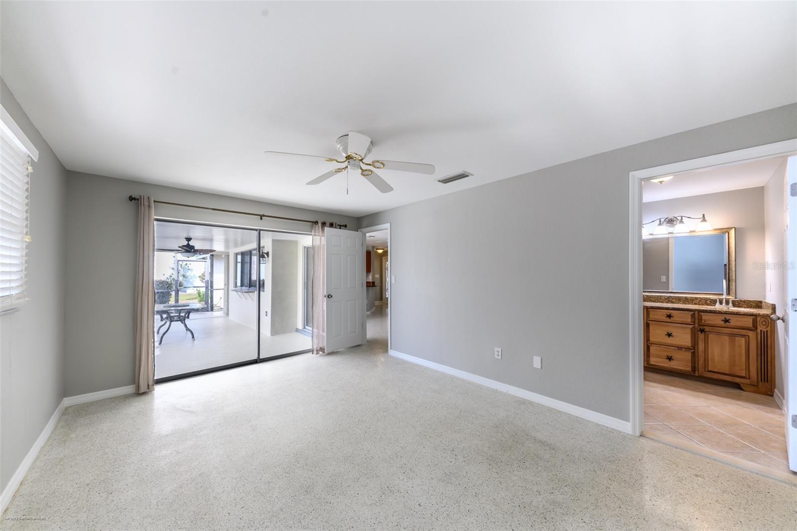 Image 24 of 48 For 2429 Aqui Esta Dr