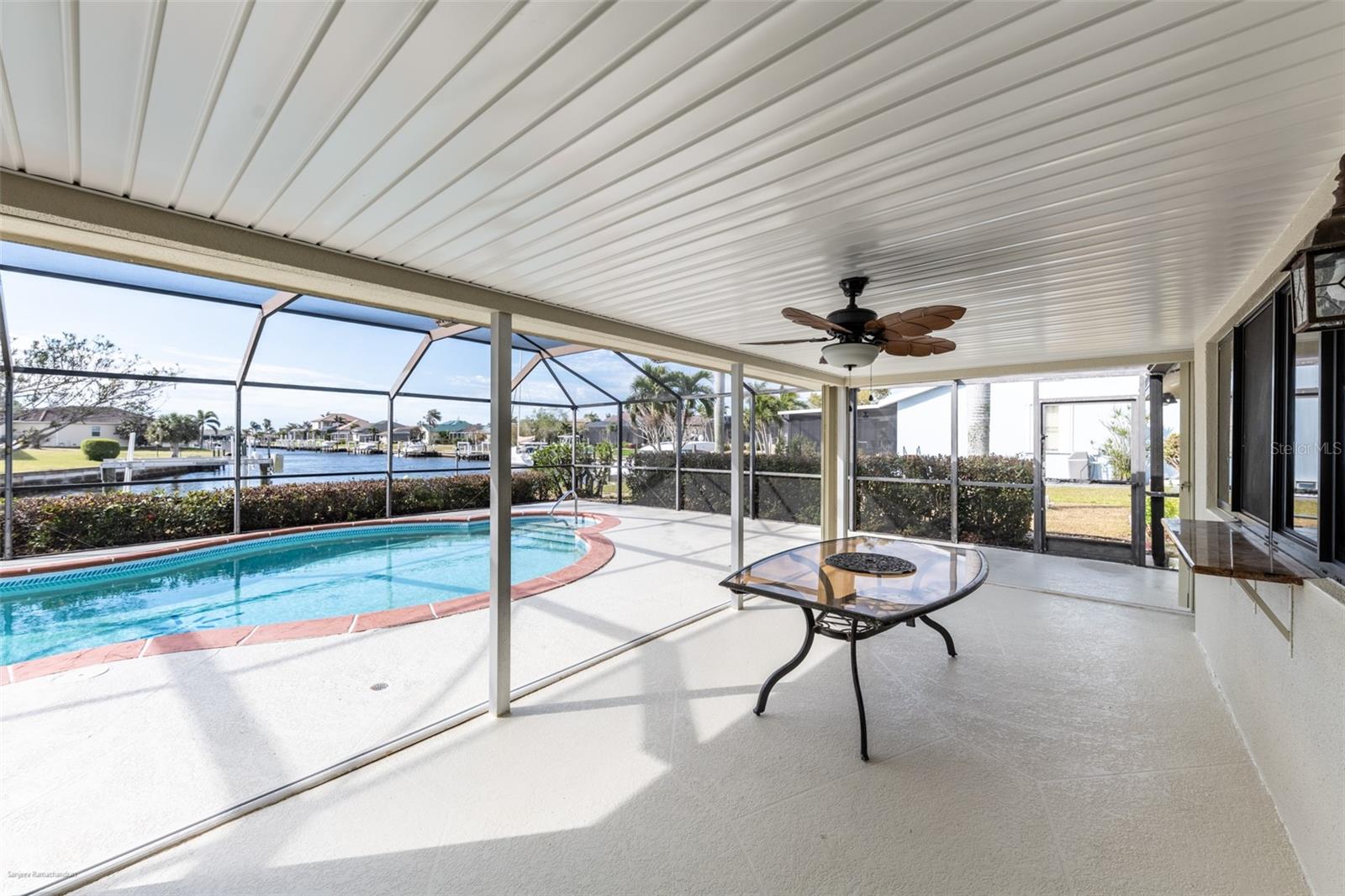 Image 38 of 48 For 2429 Aqui Esta Dr