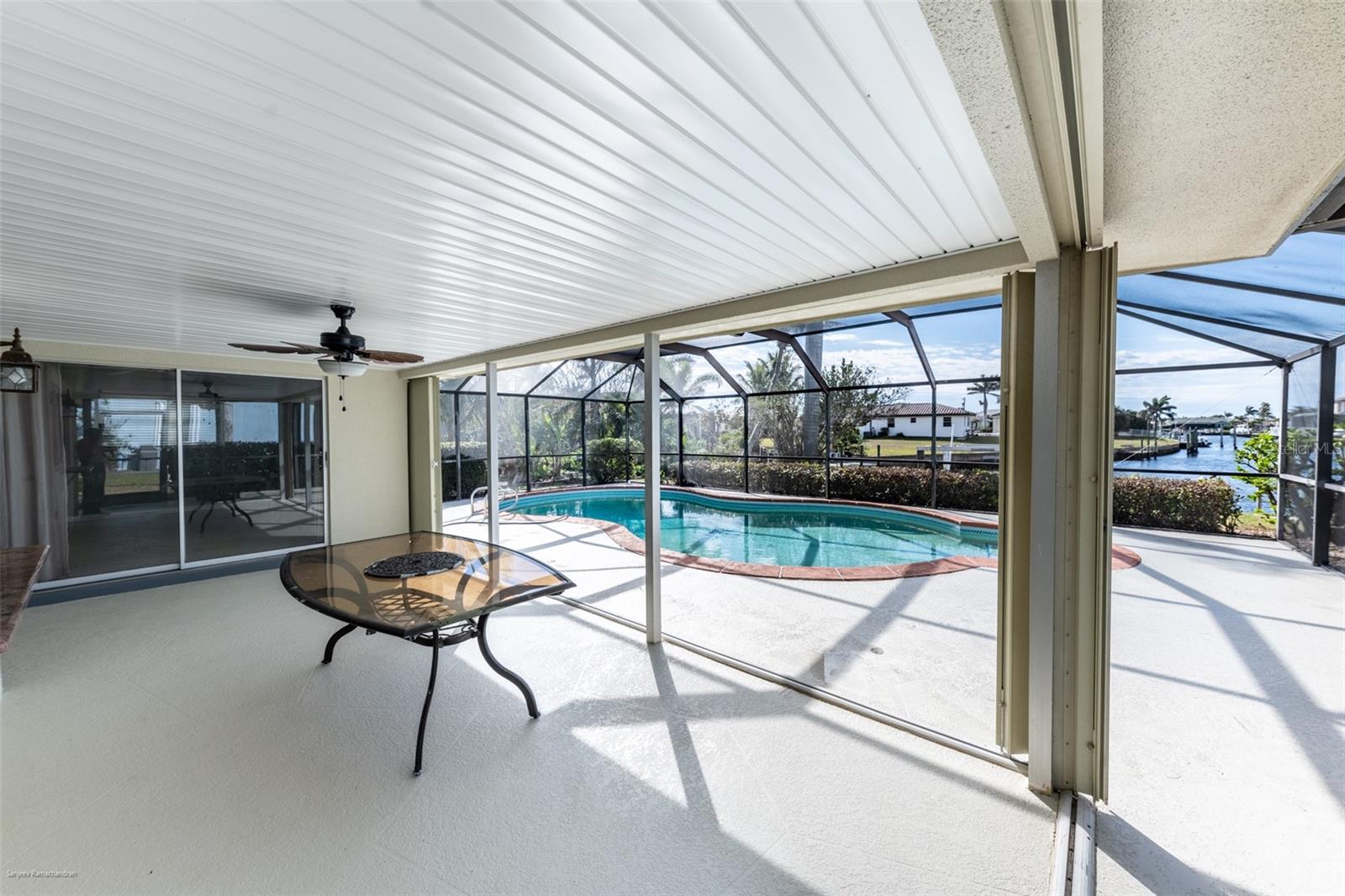 Image 39 of 48 For 2429 Aqui Esta Dr