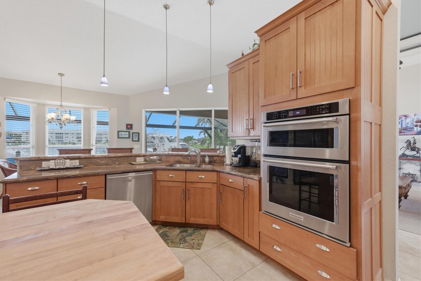 Image 34 of 93 For 1518 Kinglet Drive