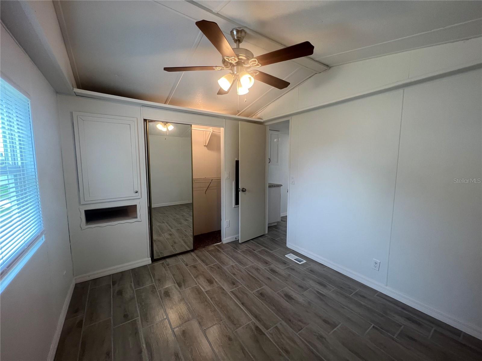 Image 14 of 20 For 11972 Newman Terrace