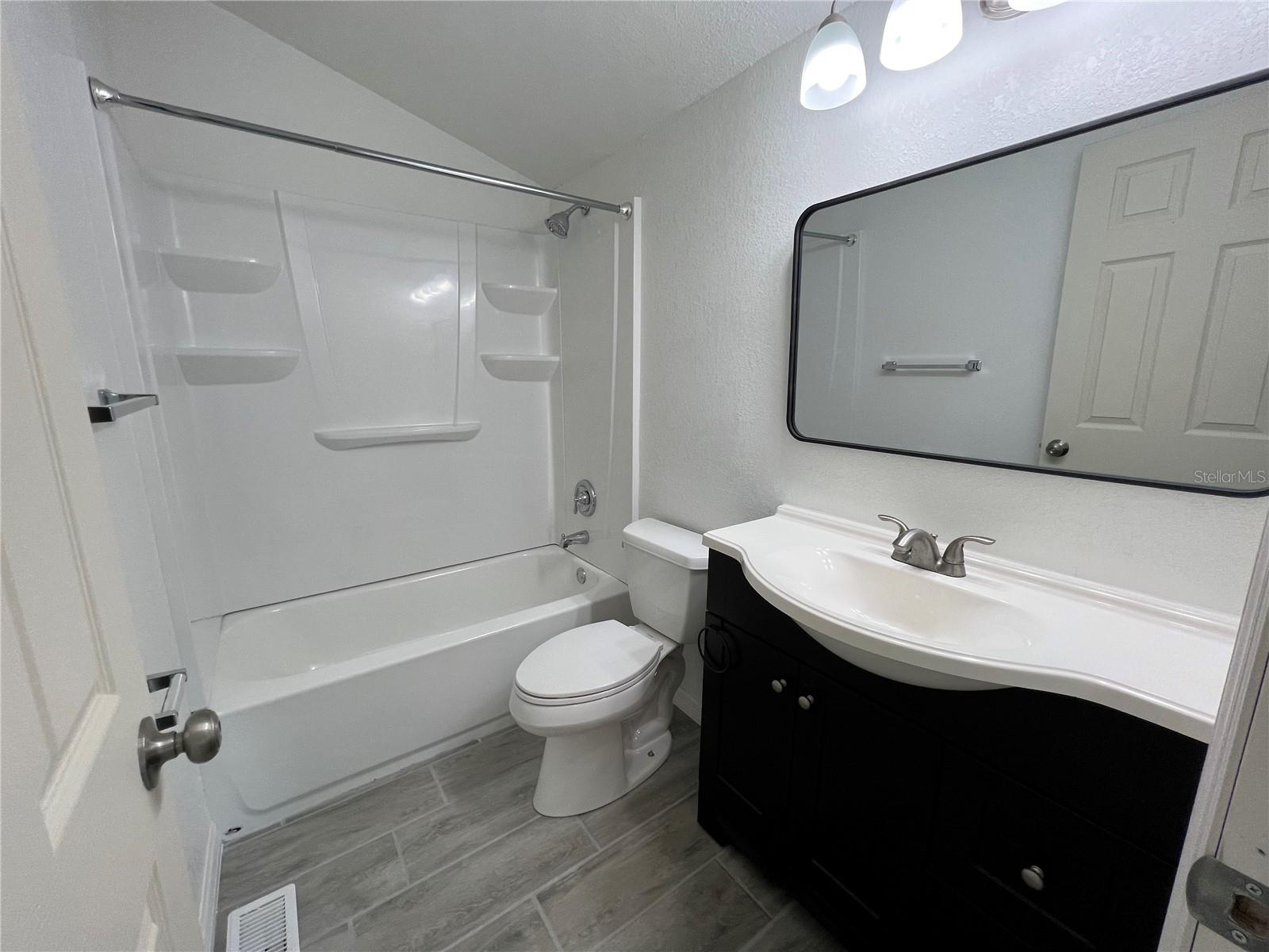 Image 15 of 20 For 11972 Newman Terrace