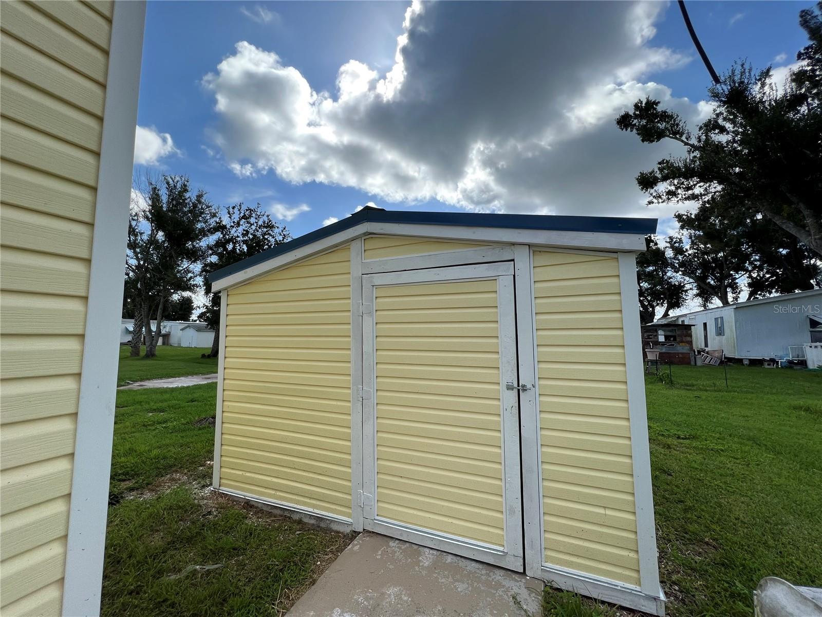 Image 17 of 20 For 11972 Newman Terrace