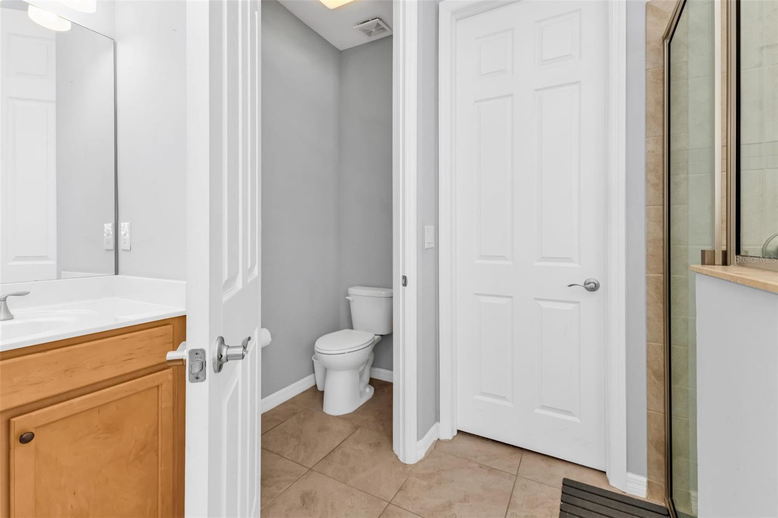 Image 32 of 64 For 11542 Blackfin Street