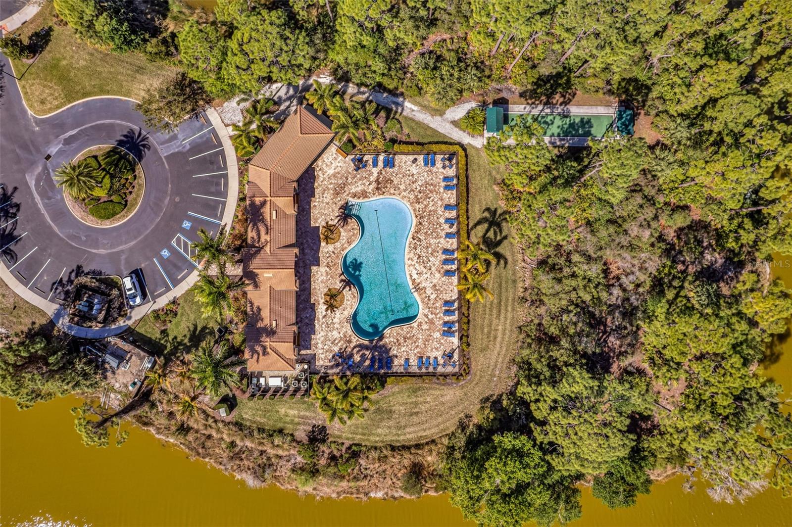 Image 6 of 64 For 11542 Blackfin Street