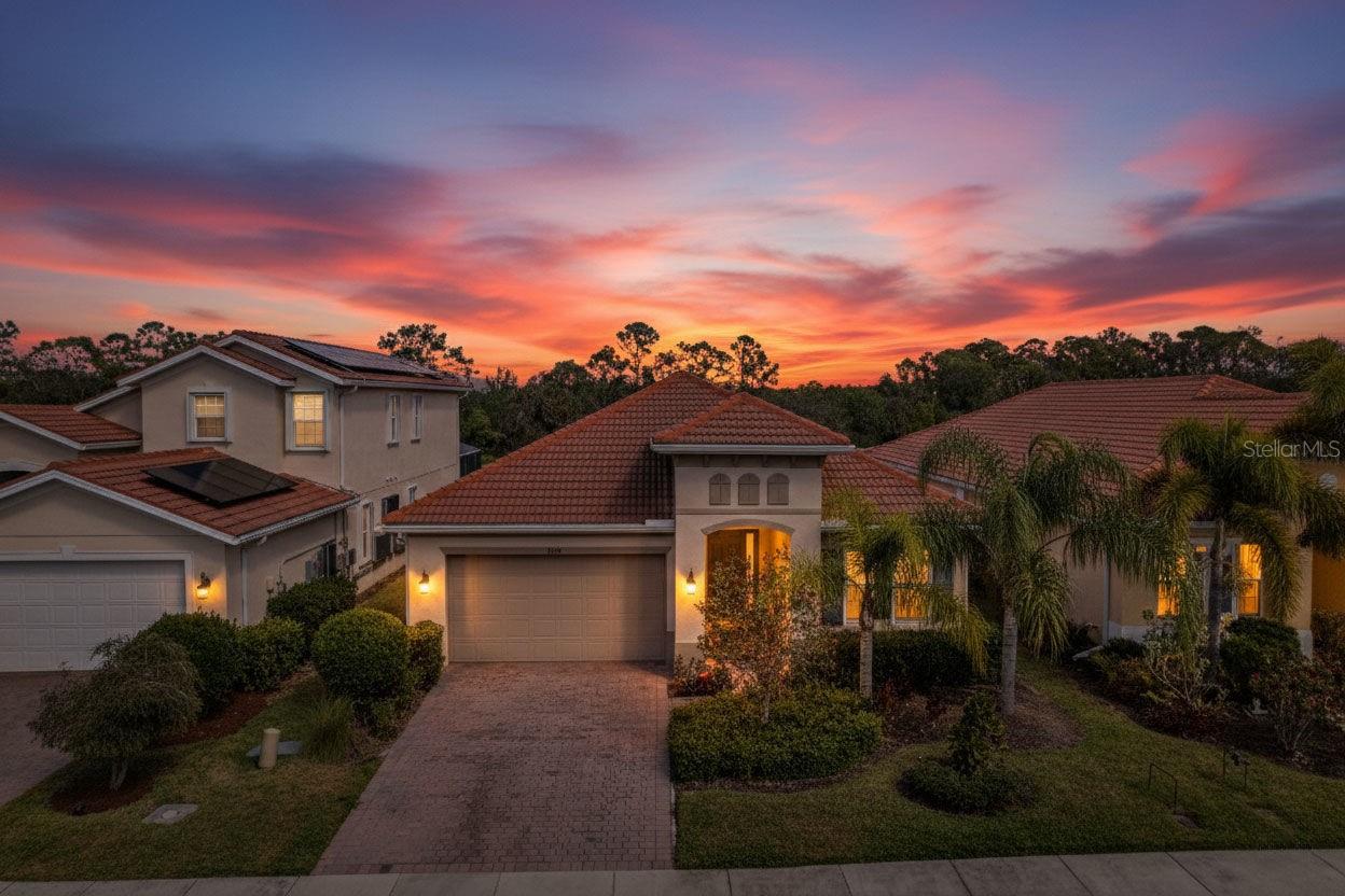 Image 7 of 64 For 11542 Blackfin Street