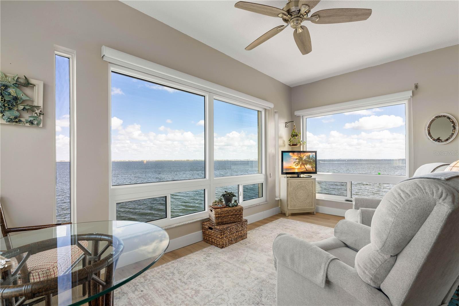 Image 12 of 75 For 1 Colony Point Drive 7c