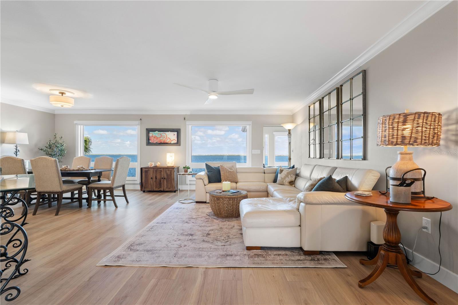 Image 30 of 75 For 1 Colony Point Drive 7c